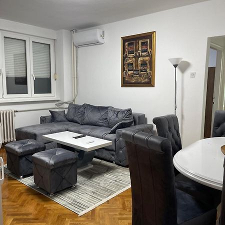 Ag Double Bedroom Apartment เบลเกรด ภายนอก รูปภาพ